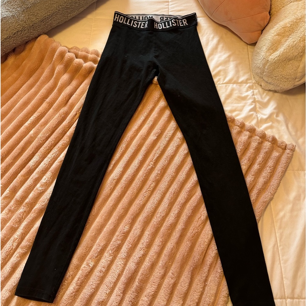 hollister leggings with pocket size xs